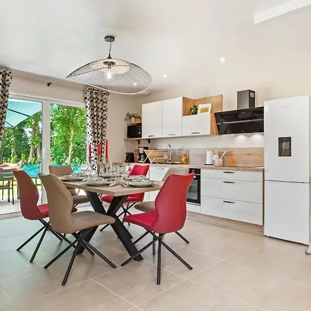 G2428 Vakantiehuis Virville